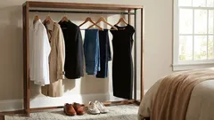 Bezvremenska moda: 5 komada koje ćete nositi godinama, a da i dalje izgledate moderno