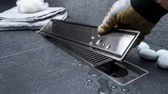 Čišćenje odvodnje tuša vlastitim rukama u nekoliko koraka